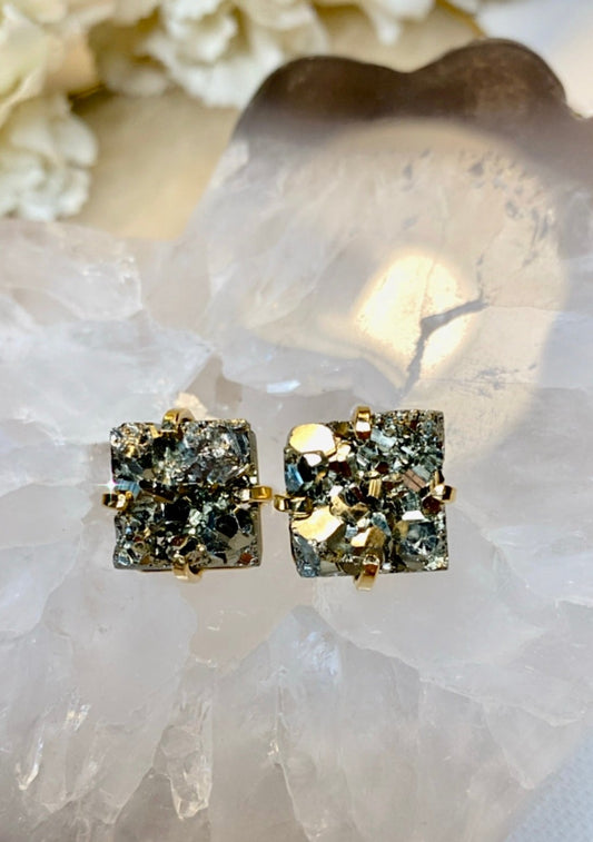 Boucles D'oreilles Fée Carrées En Pierre Pyrite Brute