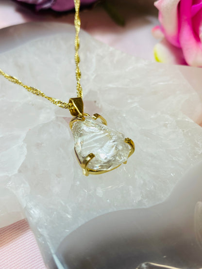 Pendentif Raw en Pierre Brute Clear Quartz