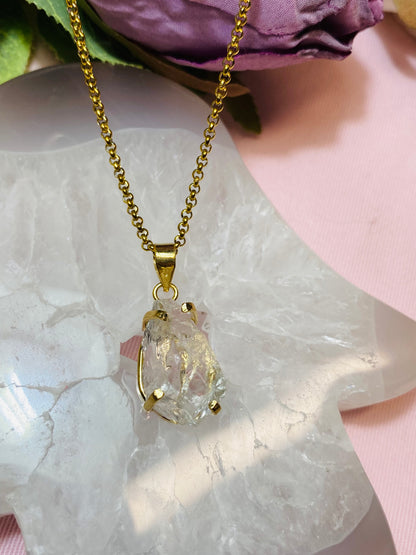 Pendentif Raw en Pierre Brute Clear Quartz